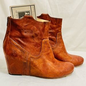 FRYE Carson Wedge Bootie